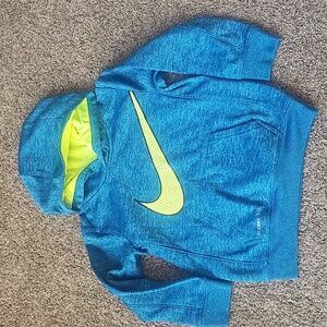 Kid's Nike Hoodie sz 5
